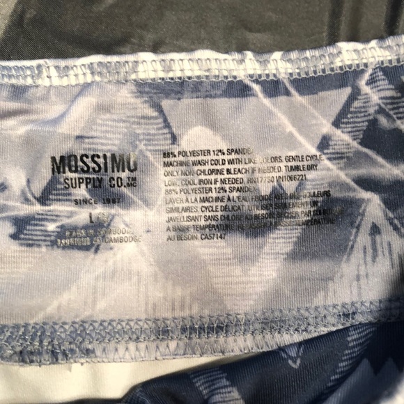 Workout pants - Picture 2 of 3